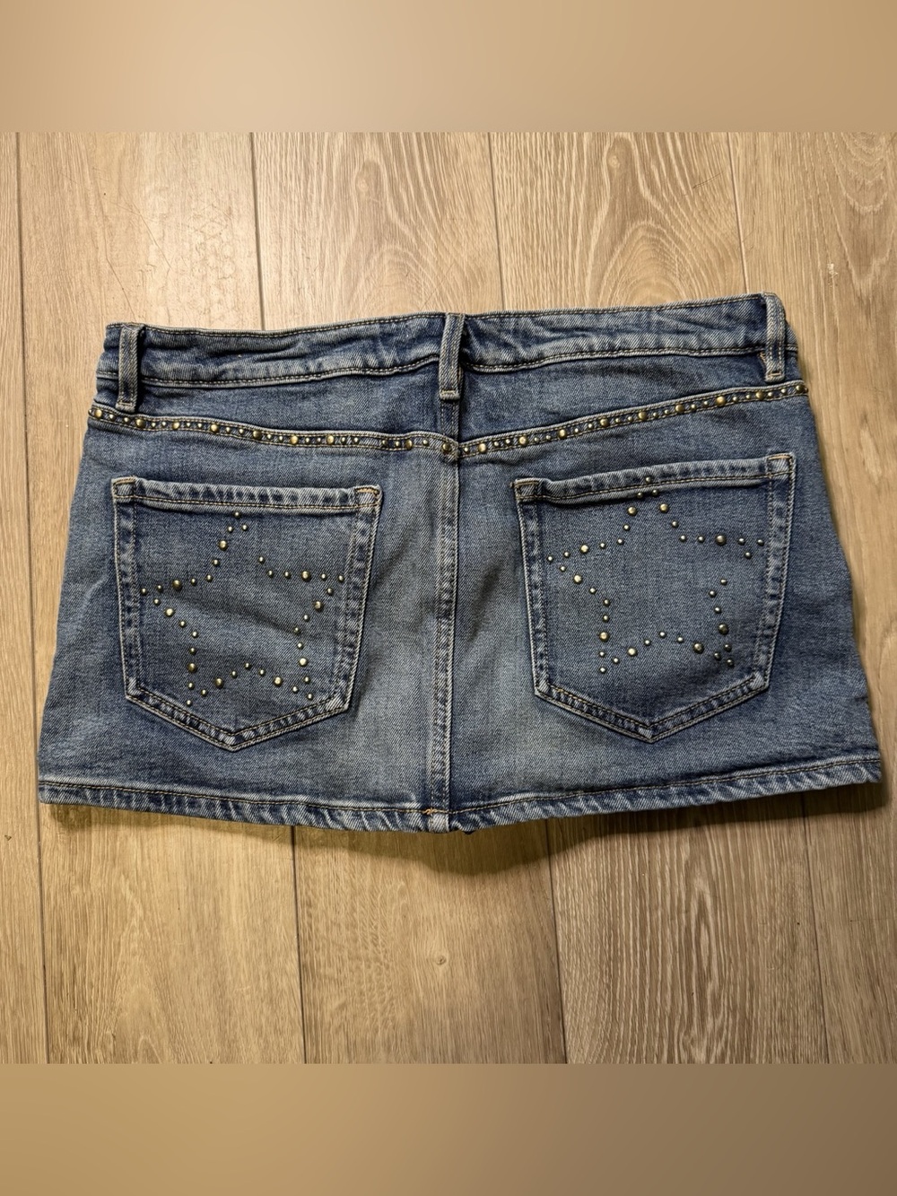 Garage Studded Denim Micro Skort Medium Wash Size M